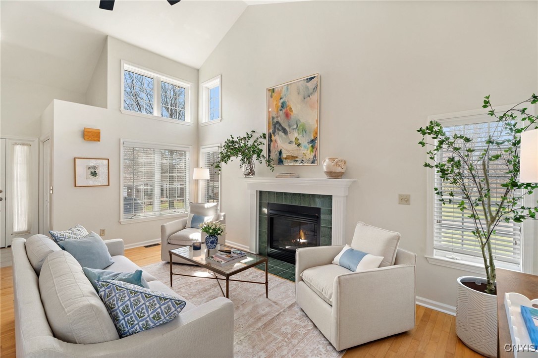 28 Willowbrook Drive (Martin Point Townhouse)