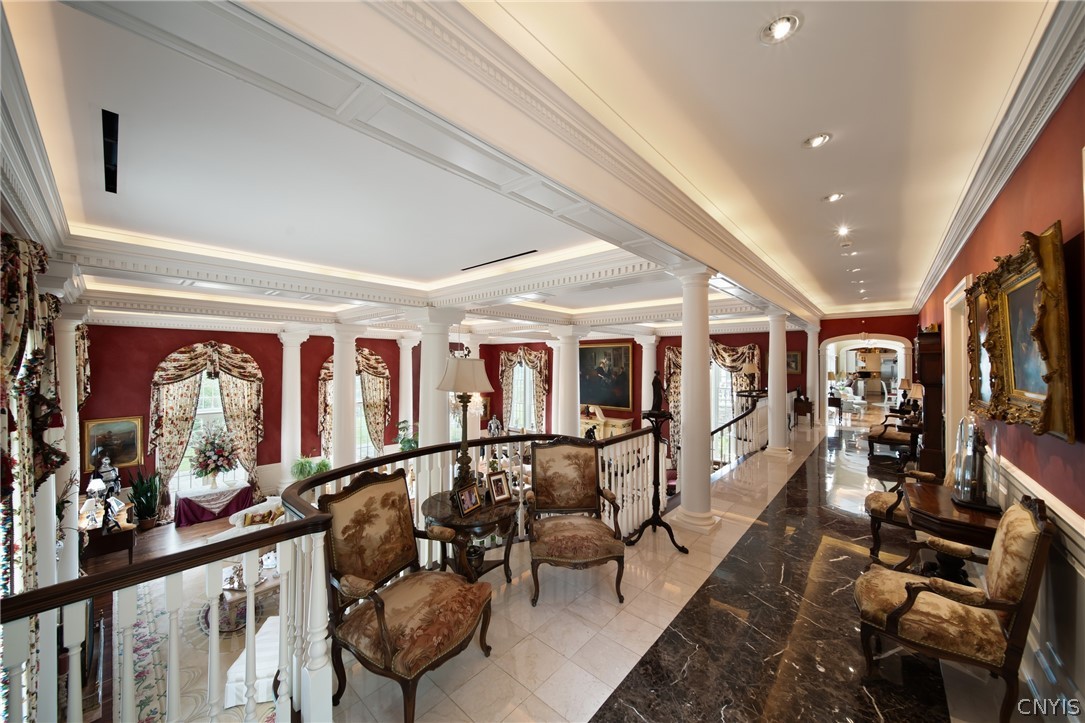 15 Meadowood Lane