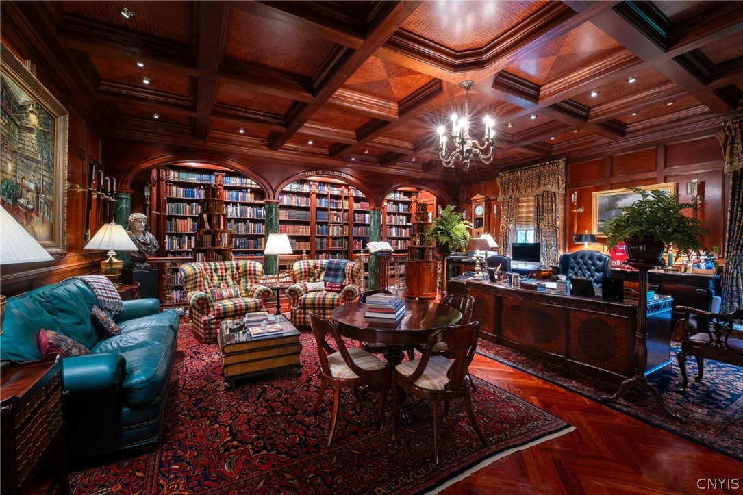 15 Meadowood Lane