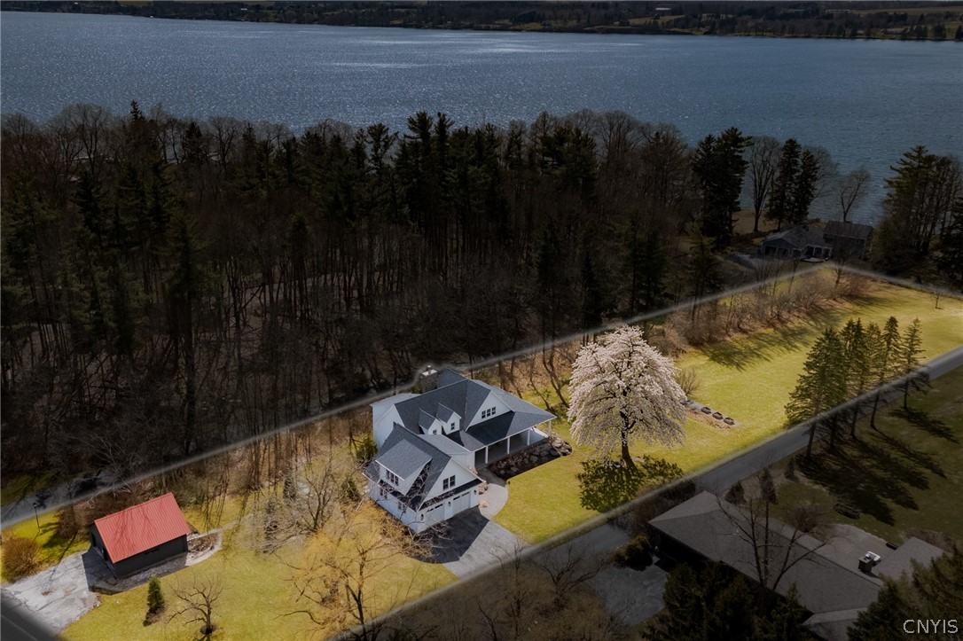 3189 East Lake Road