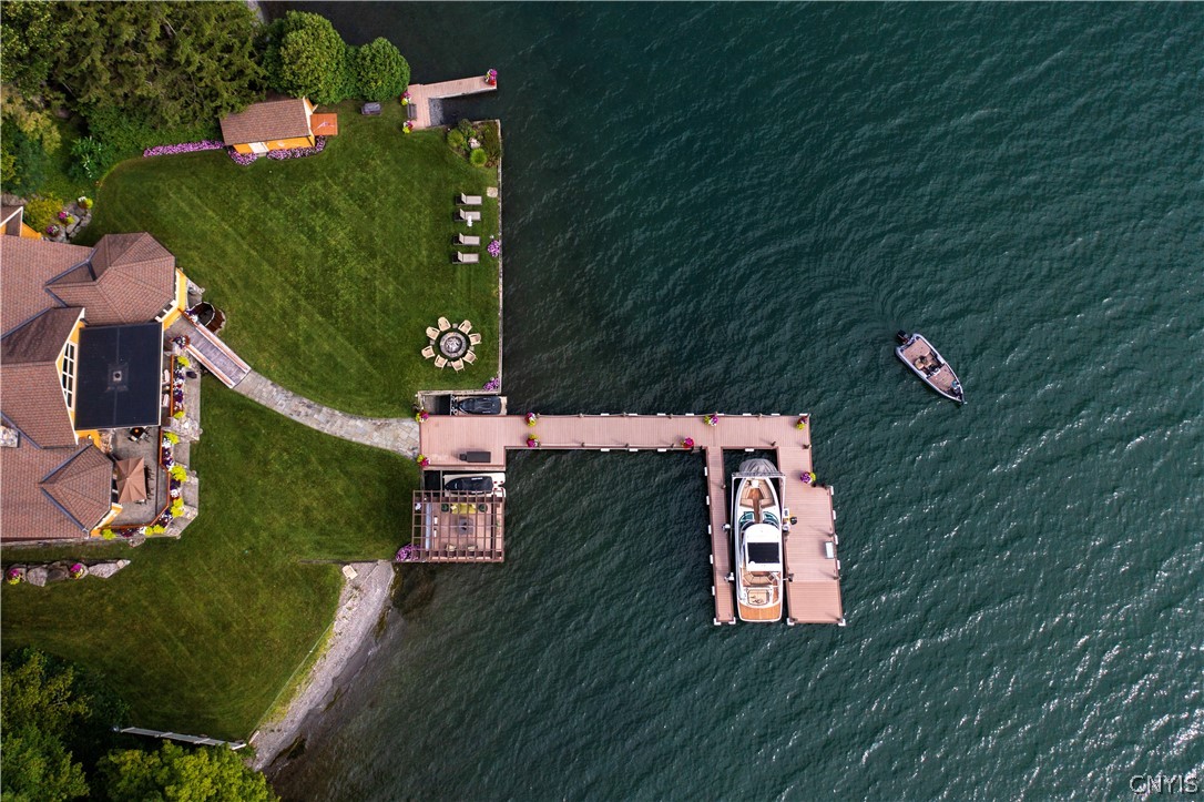 1371 Taughannock Blvd