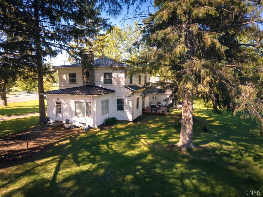 27 White Bridge Road