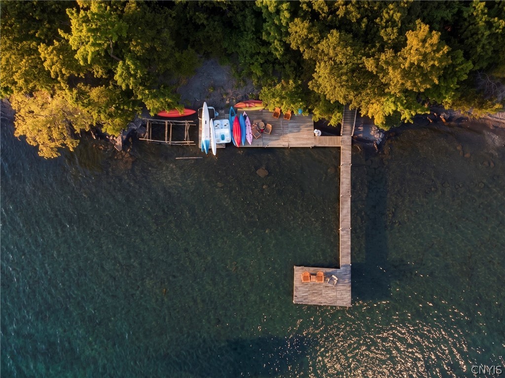 2122 East Lake Road