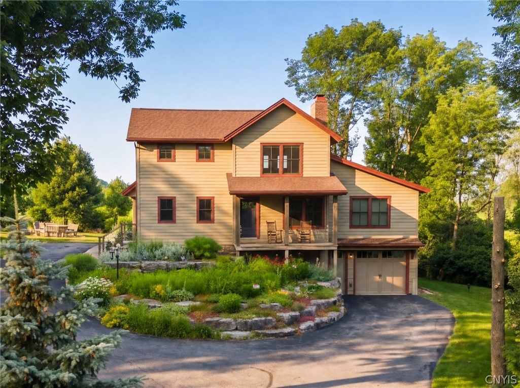 2122 East Lake Road