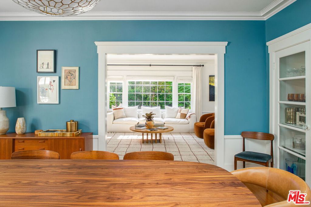 1542 Courtney Avenue