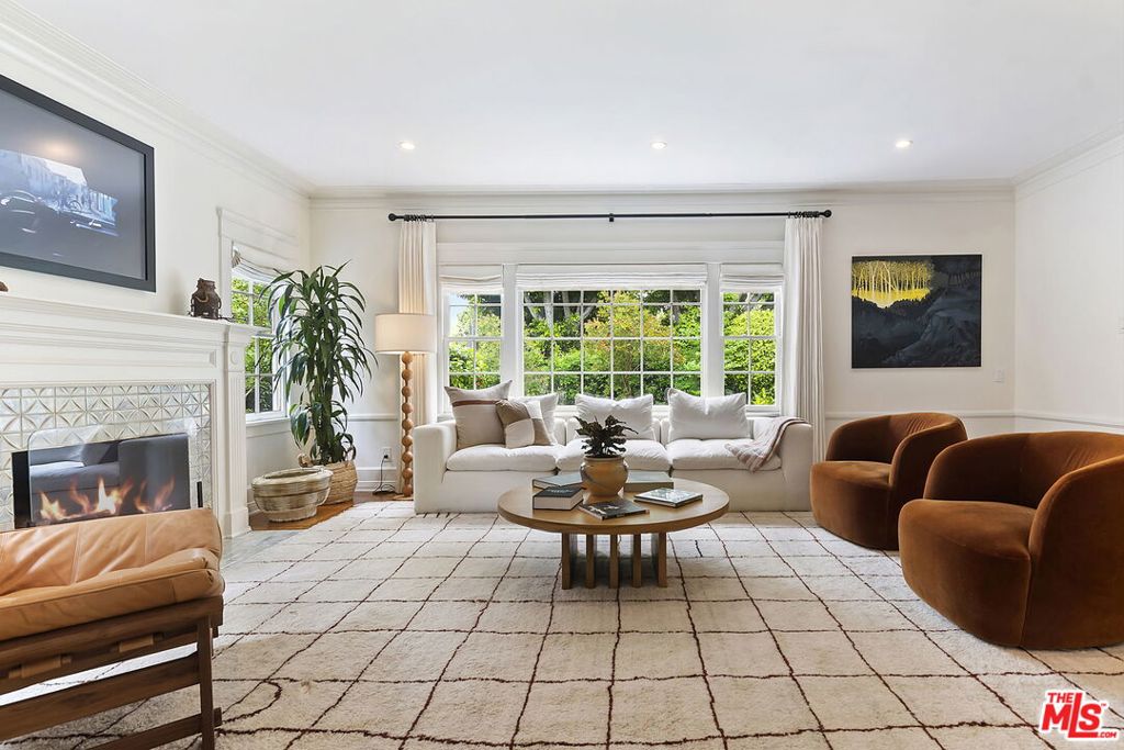 1542 Courtney Avenue