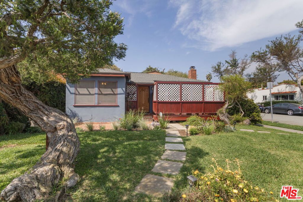 4205 Mildred Avenue