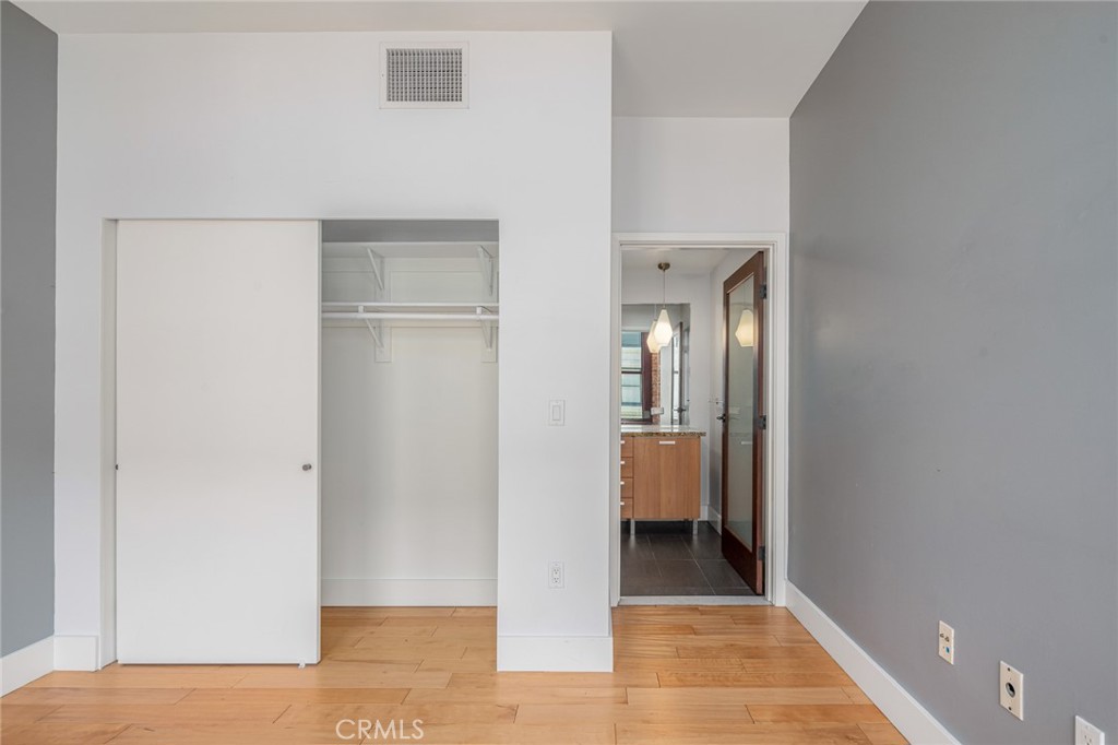 460 S Spring Street 1013