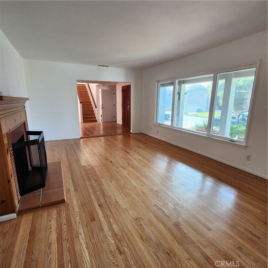 826 N Dianthus Street