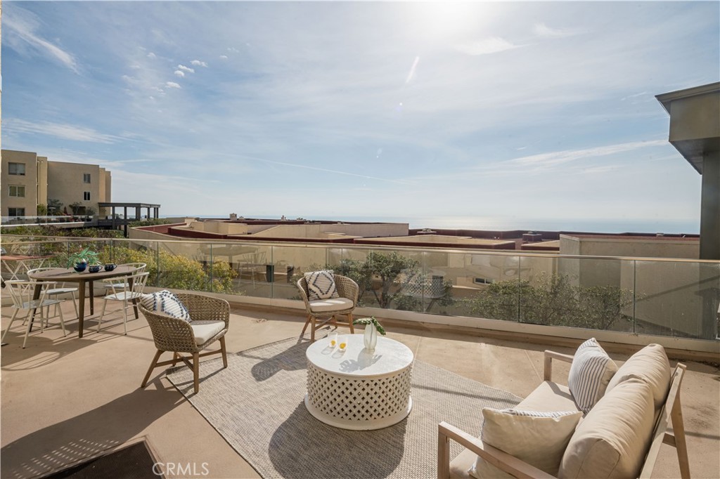 3200 La Rotonda Drive 405