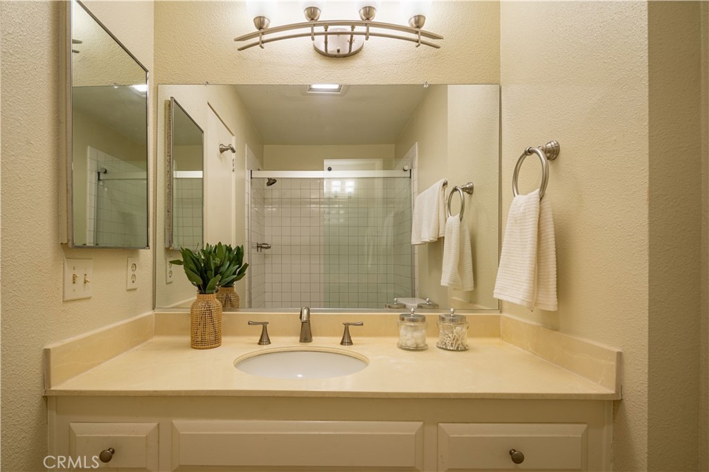 3200 La Rotonda Drive 405