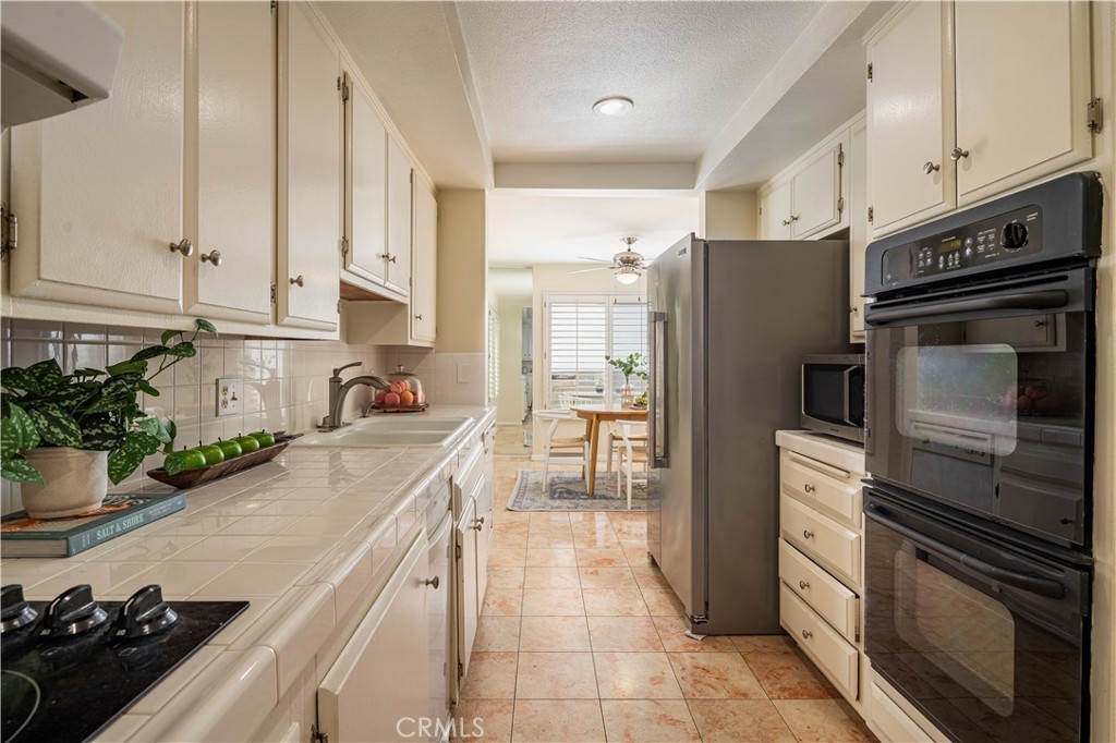 3200 La Rotonda Drive 405