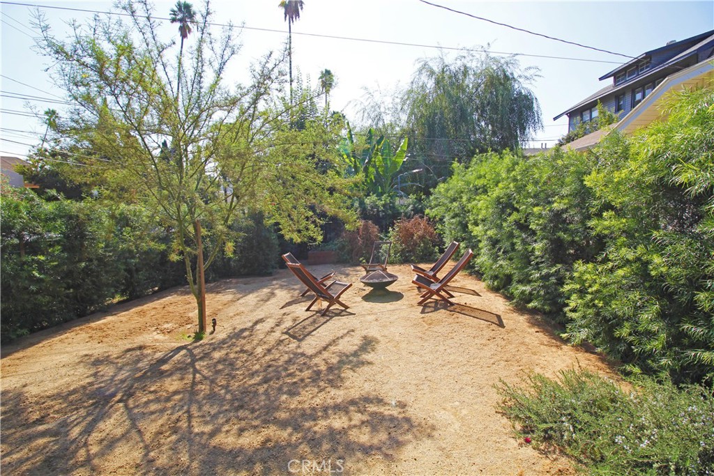 342 Avenue 57 N 1/2