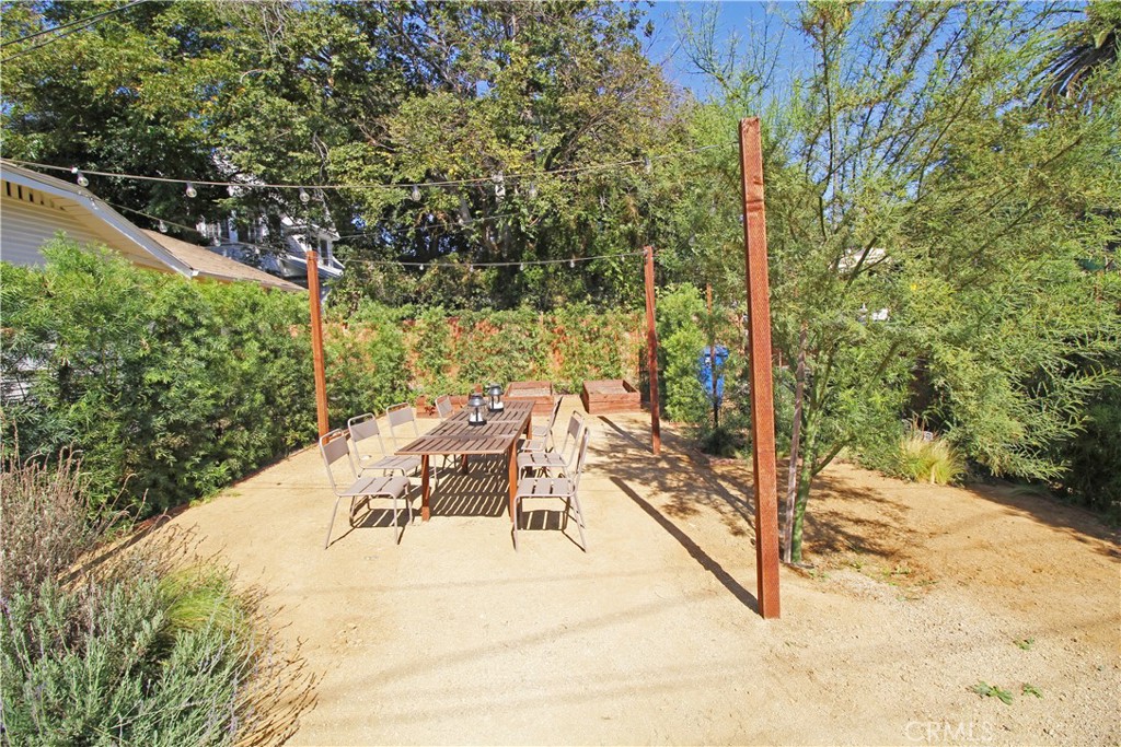 342 Avenue 57 N 1/2