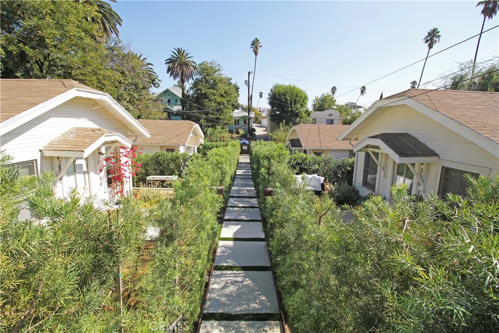 342 Avenue 57 N 1/2