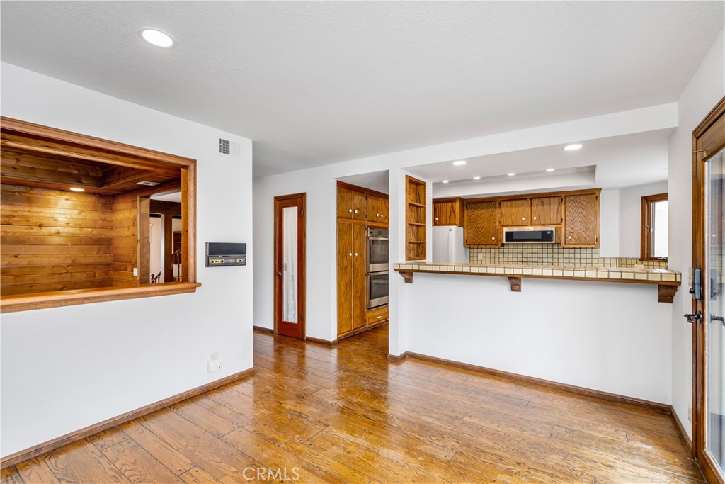 472 36th Street
