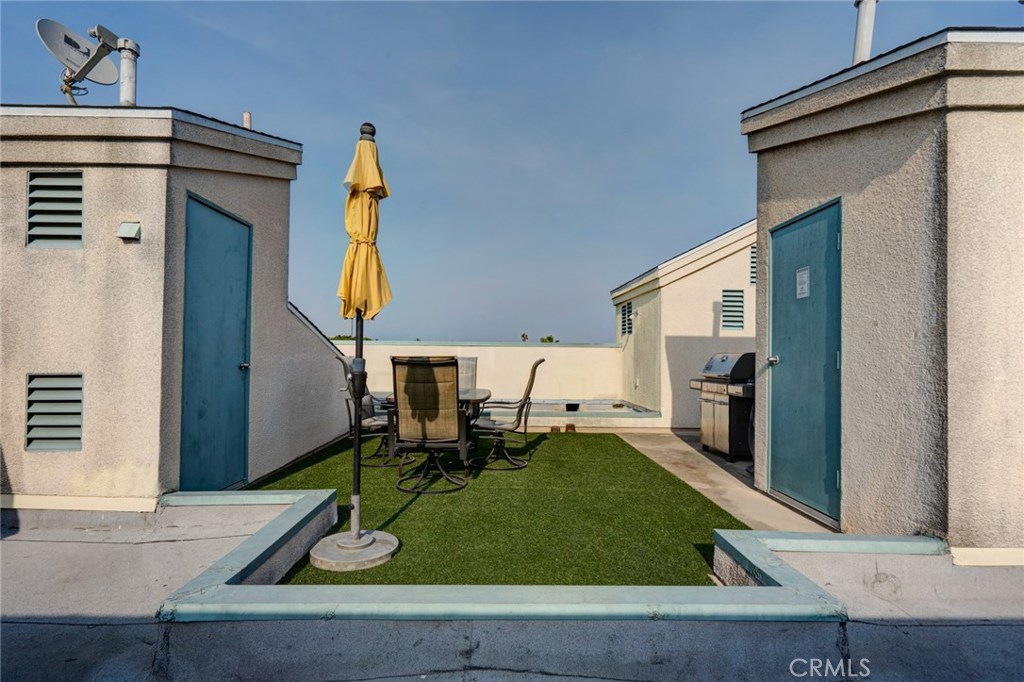 12311 Pacific Avenue 3