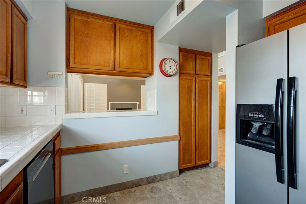 12311 Pacific Avenue 3