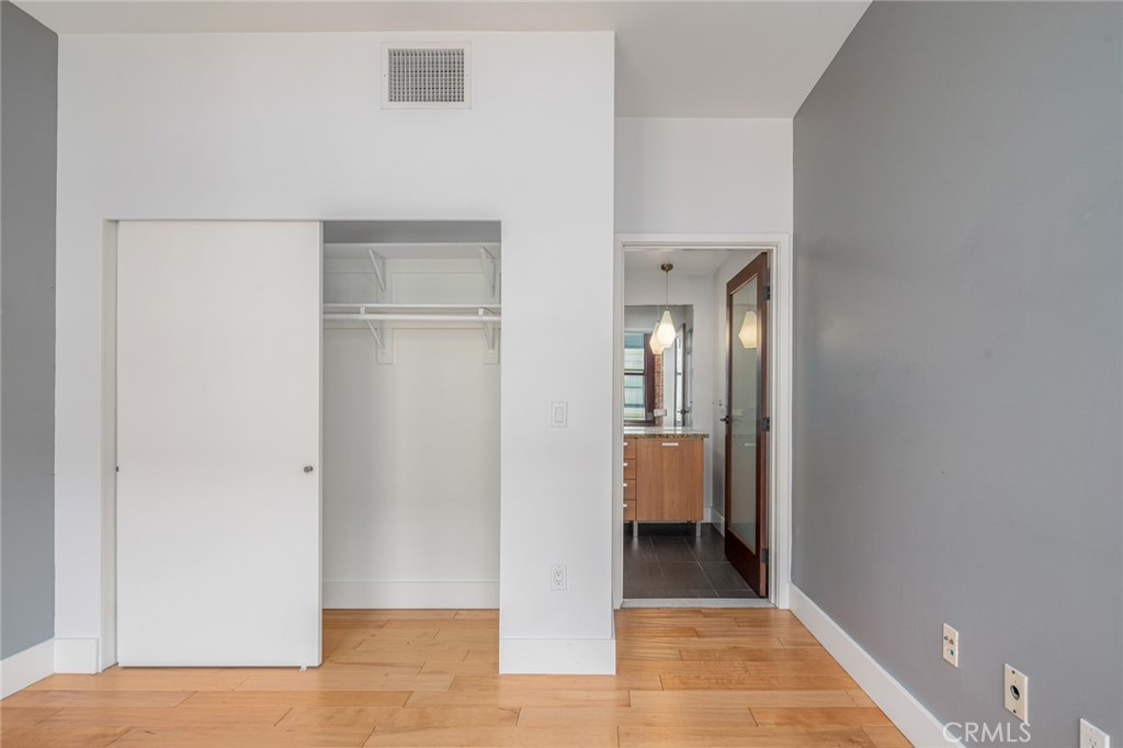 460 S Spring Street 1013