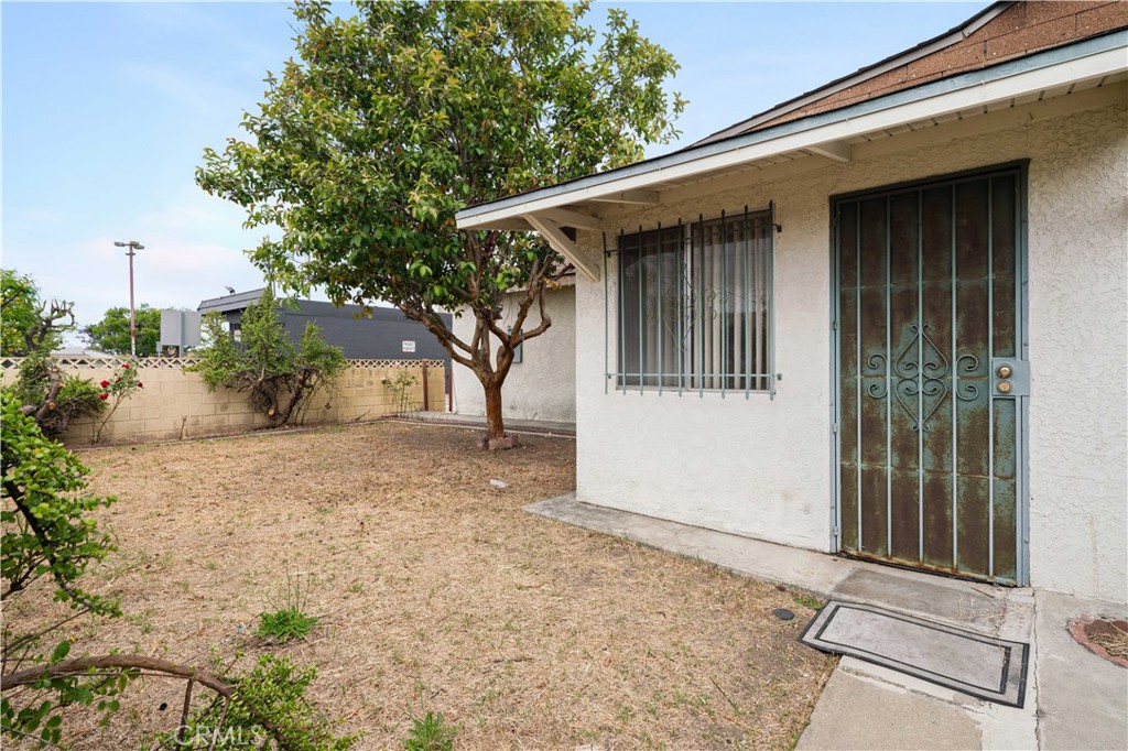303 E Lincoln Street