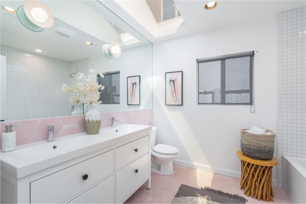 444 36th Street