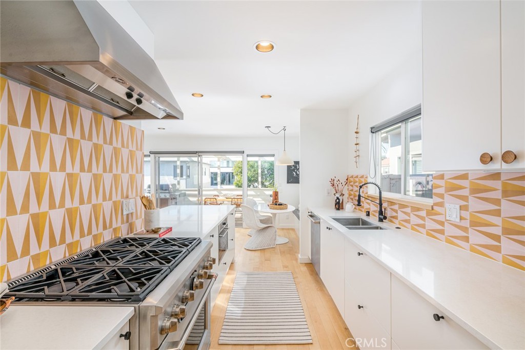 444 36th Street