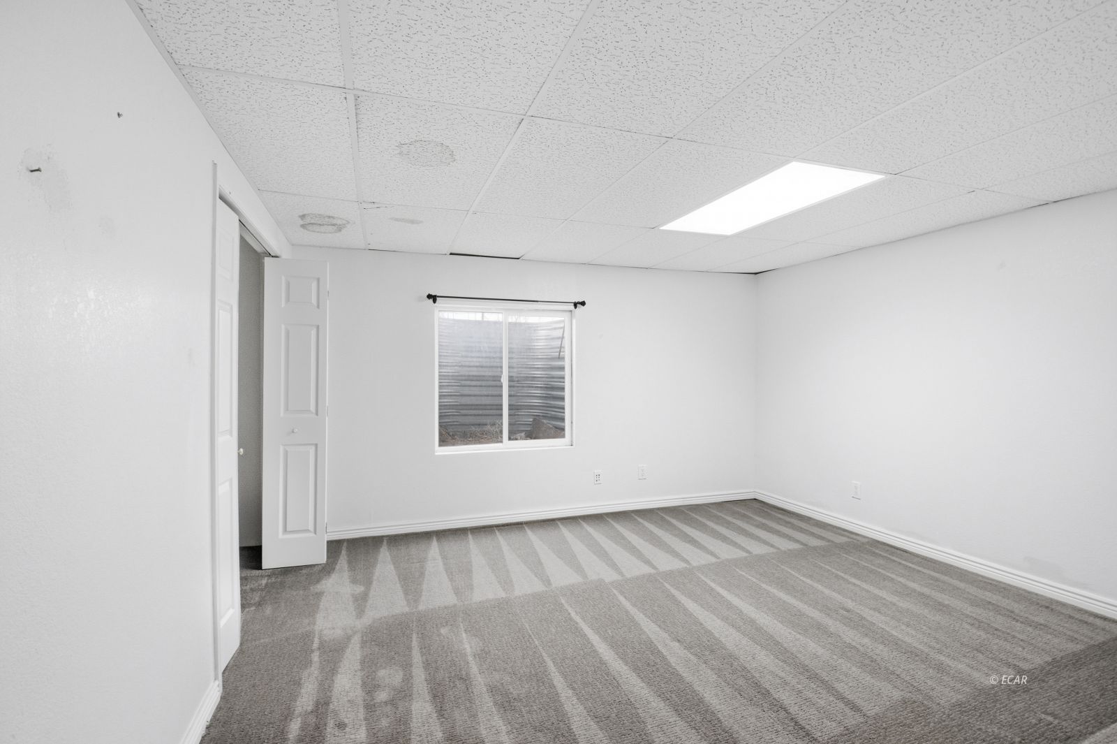 285 Country Club Parkway