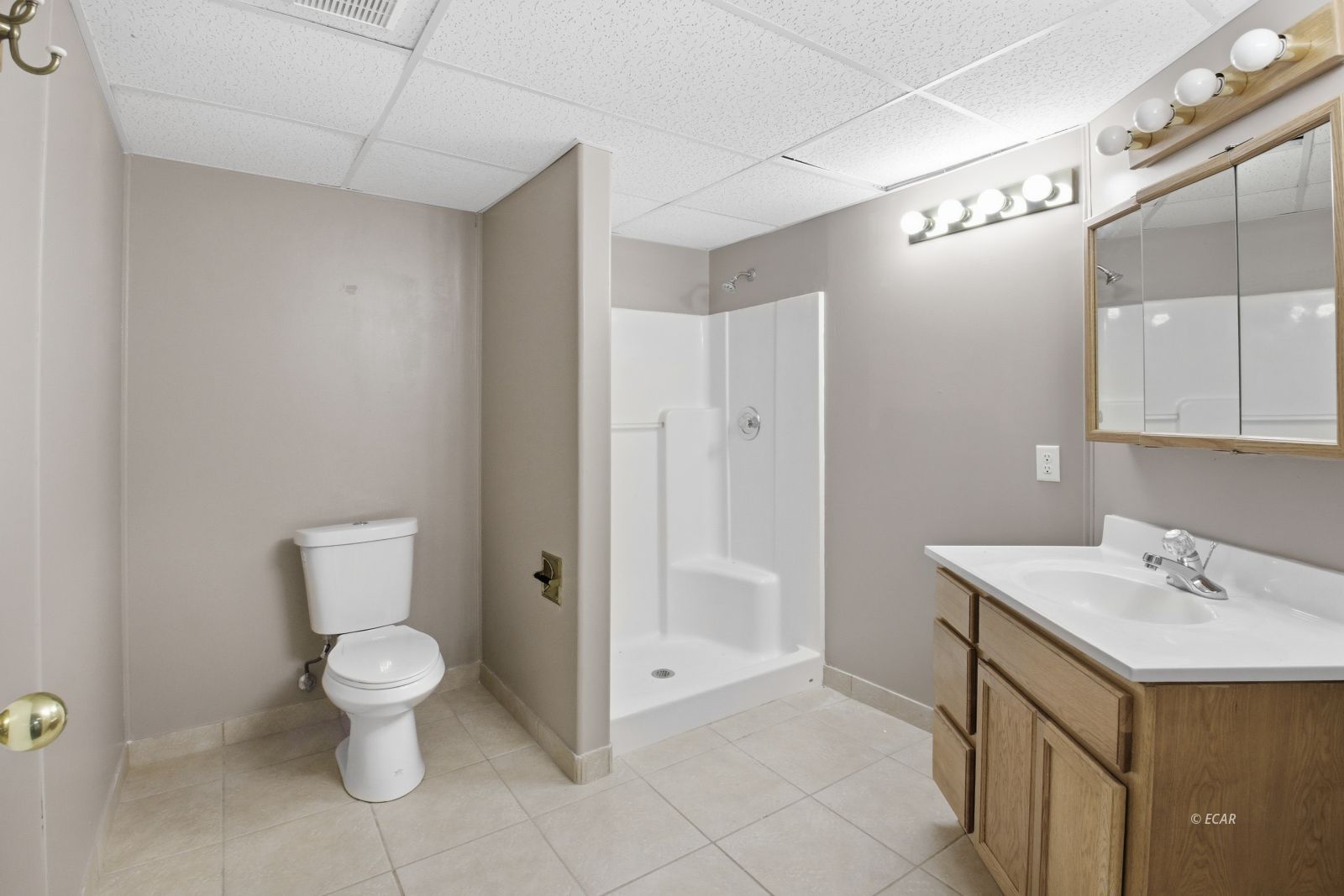 285 Country Club Parkway