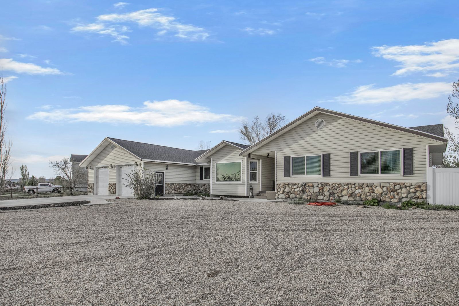466 Lawndale Drive