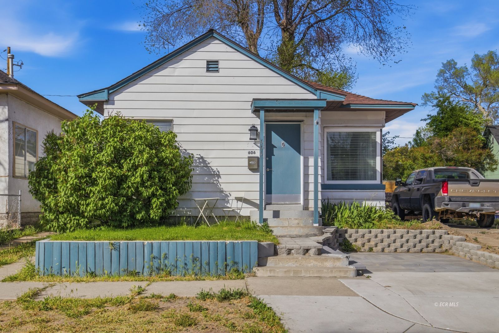 606 3rd Street