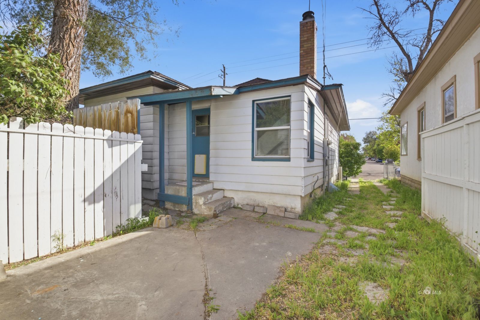606 3rd Street