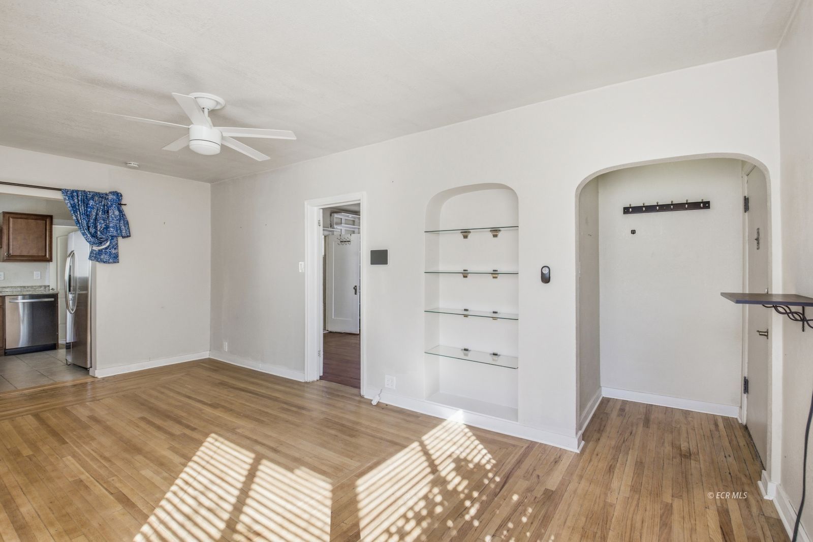 606 3rd Street