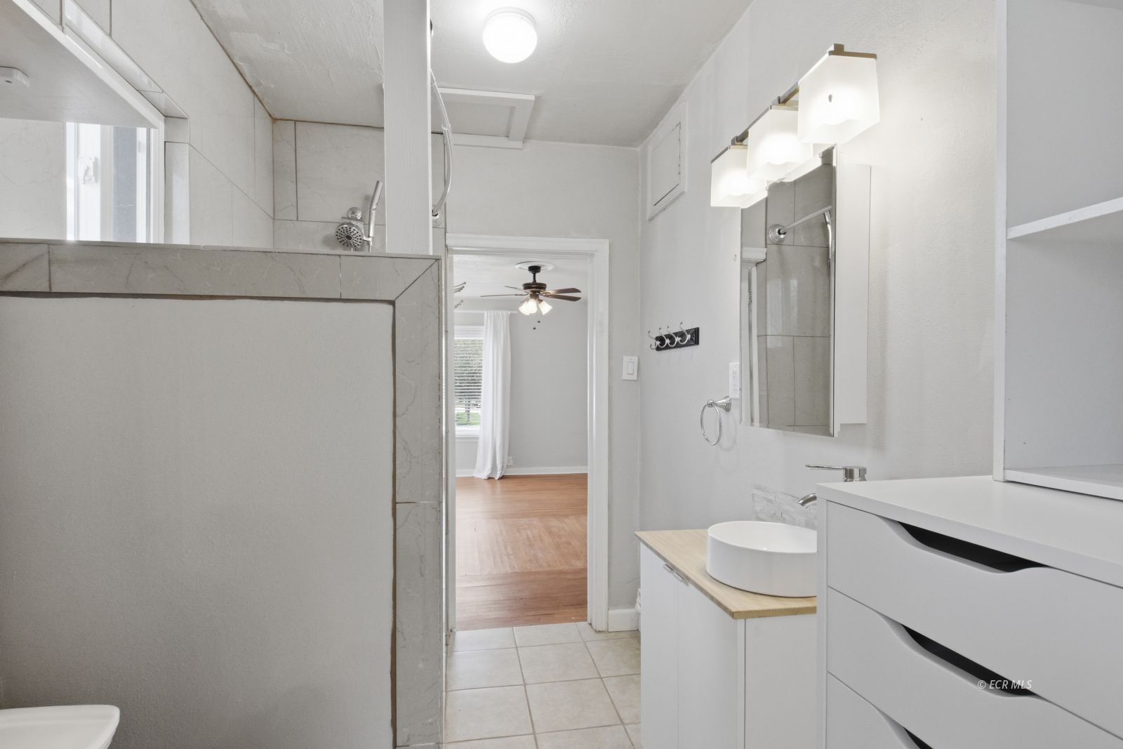 606 3rd Street