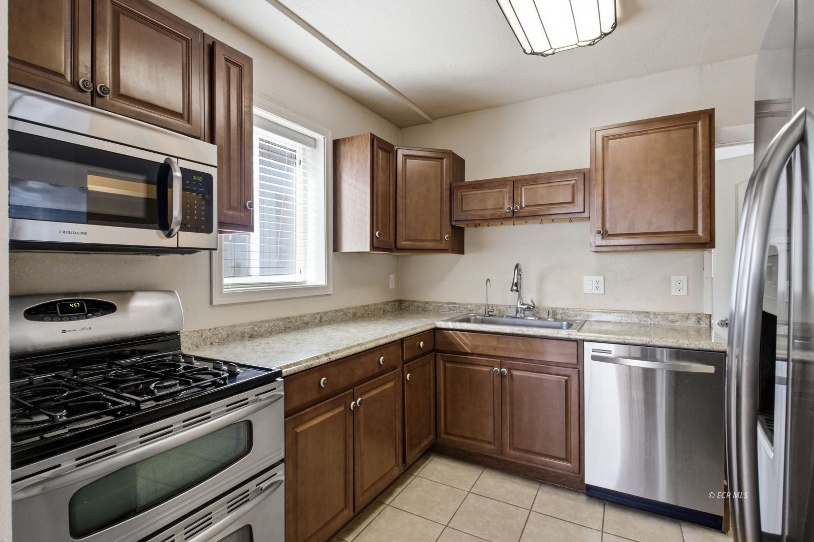 606 3rd Street