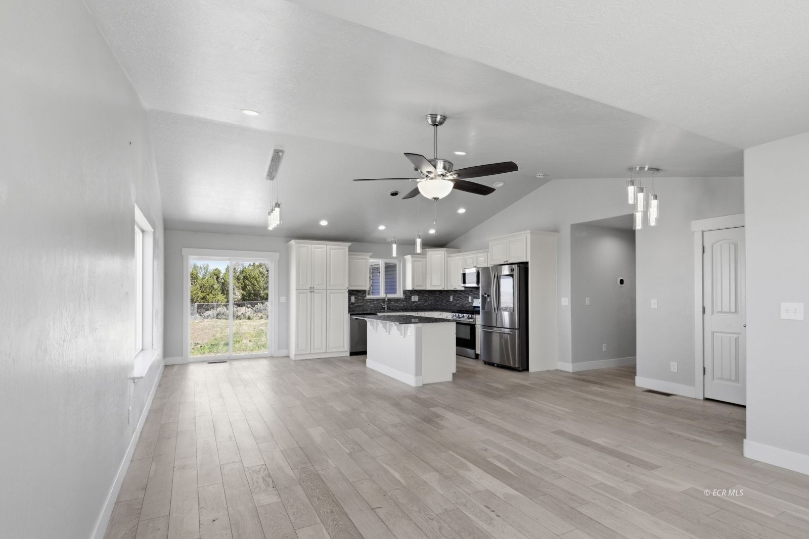 394 Country Club Parkway