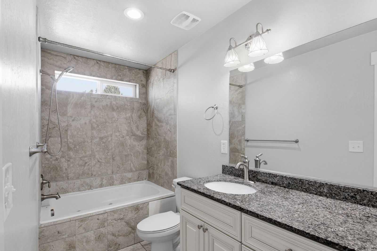 394 Country Club Parkway
