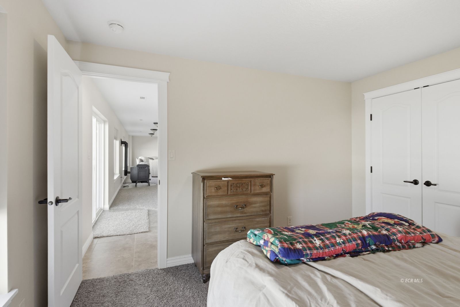 221 Glenvista Drive