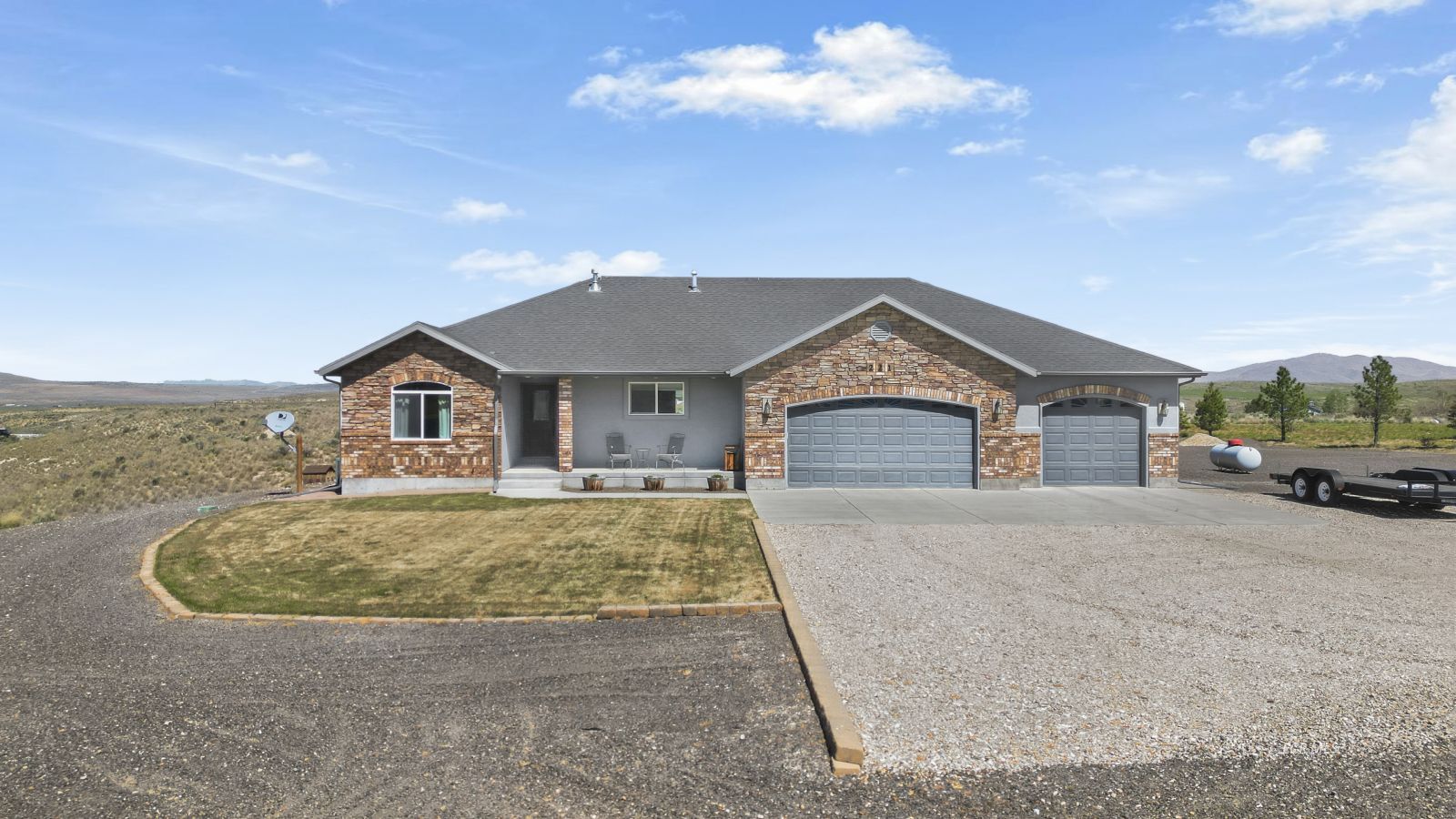 221 Glenvista Drive