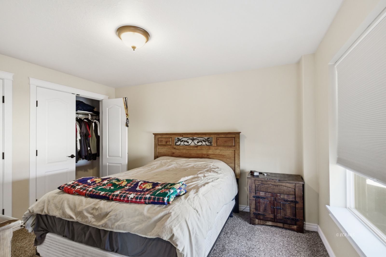 221 Glenvista Drive