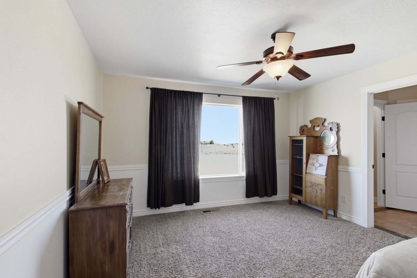 221 Glenvista Drive