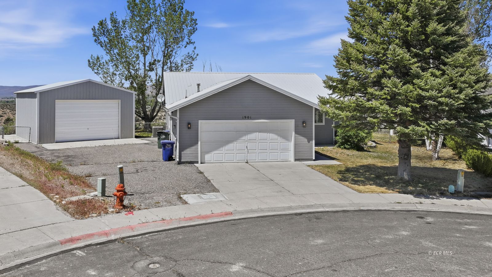 1901 Dogwood Court