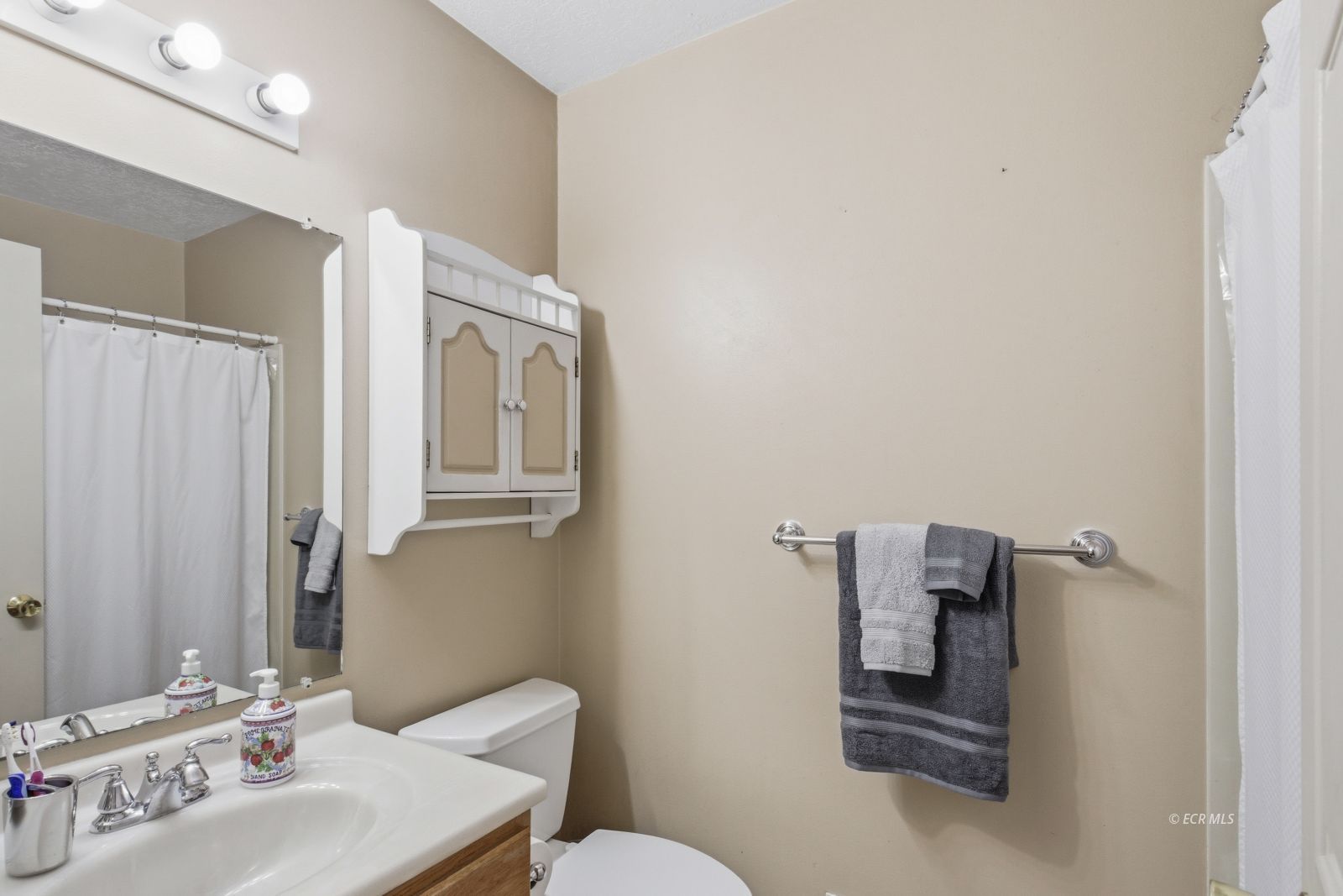 1380 Suncrest Court
