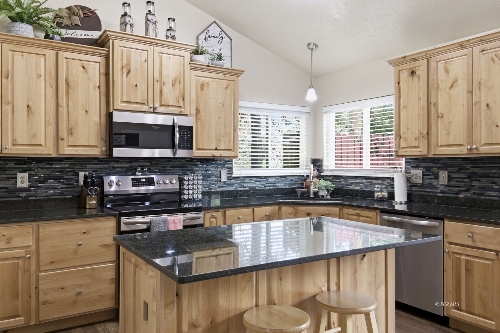 1380 Suncrest Court