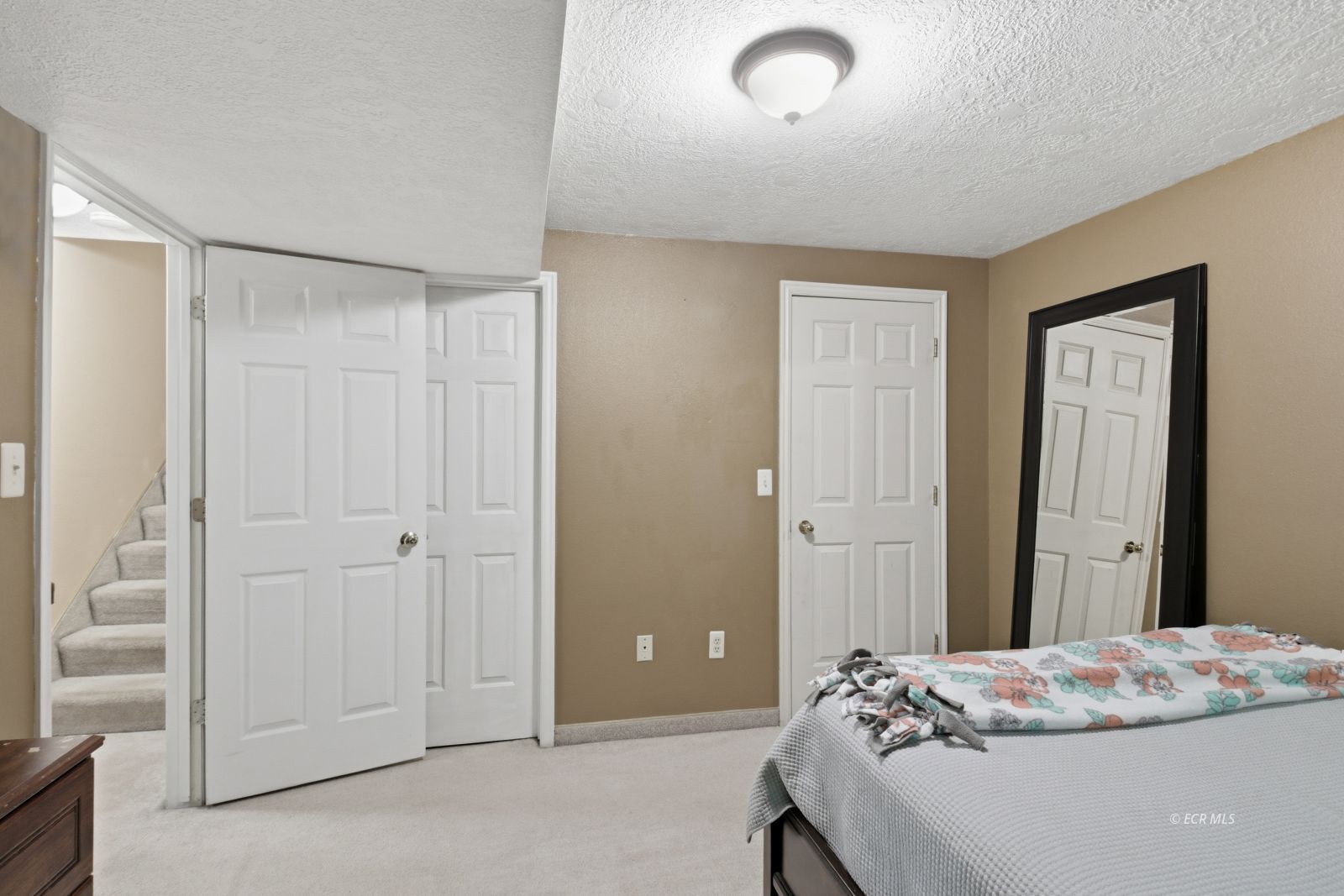 1380 Suncrest Court