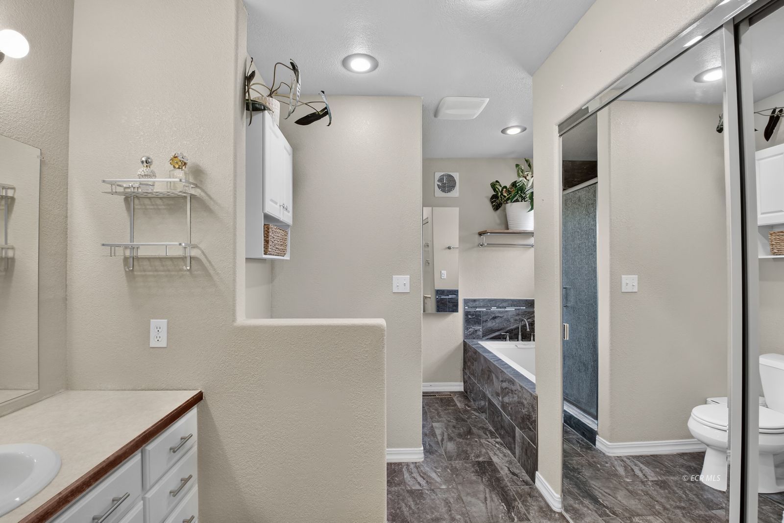 140 Birchwood Drive