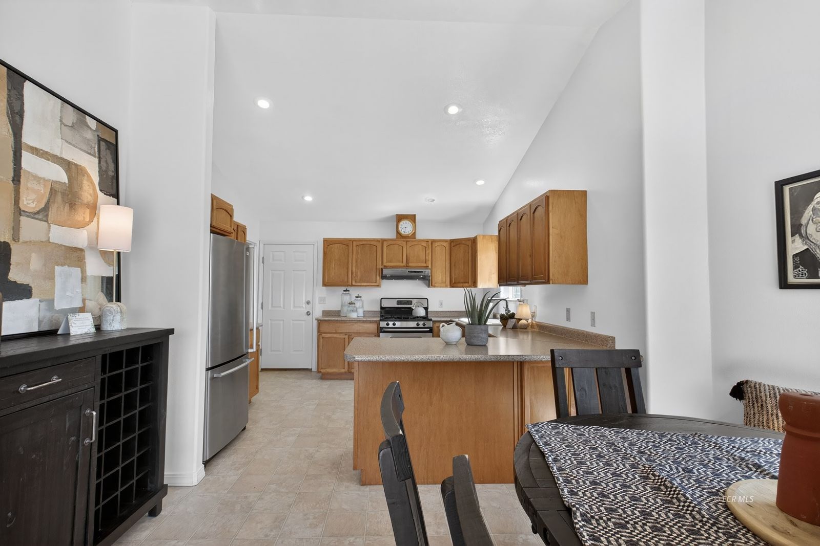 154 Country Club Parkway