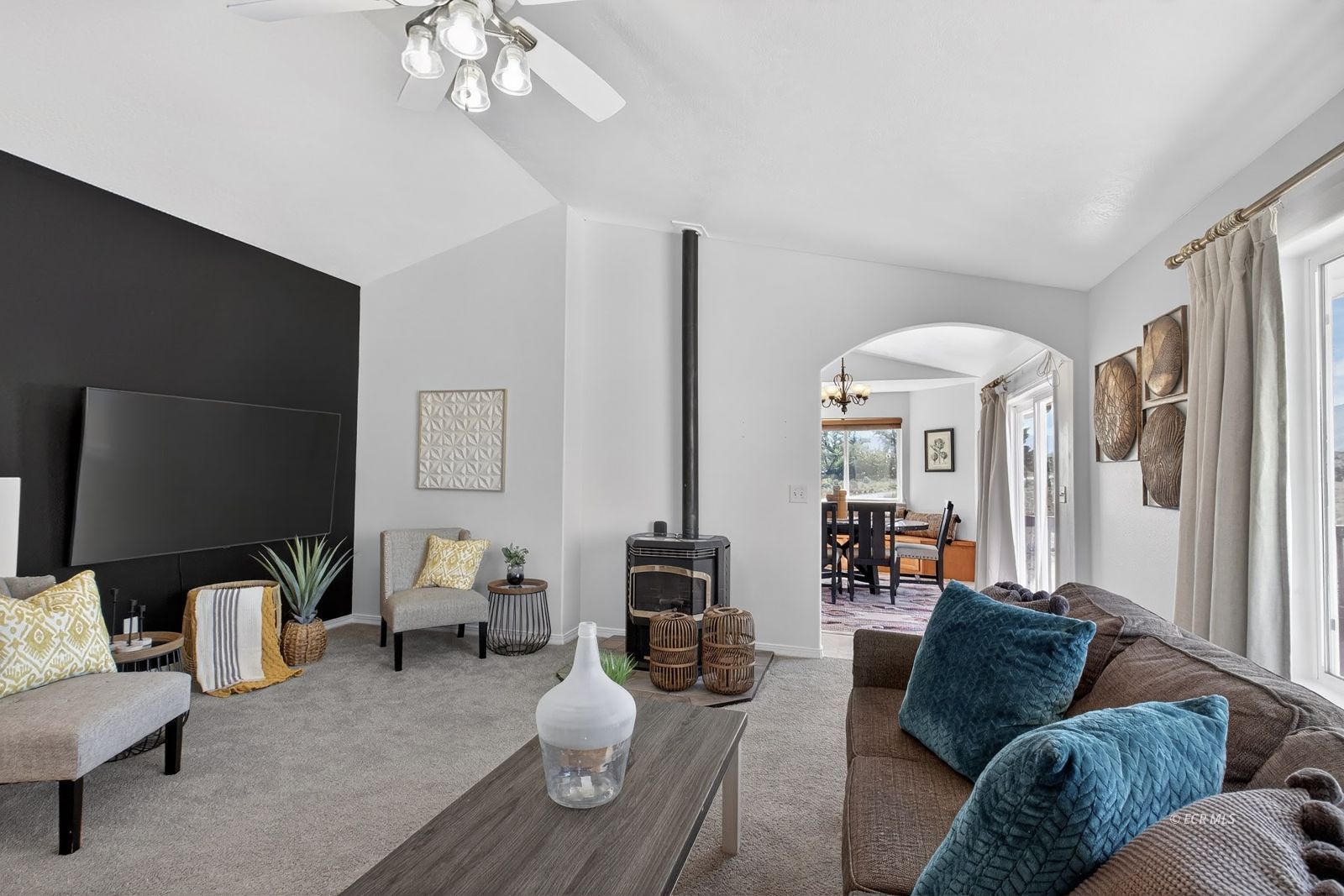 154 Country Club Parkway