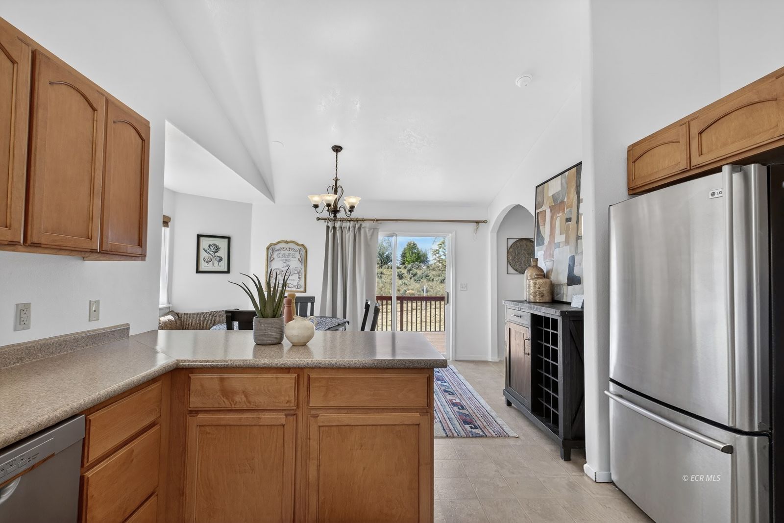 154 Country Club Parkway