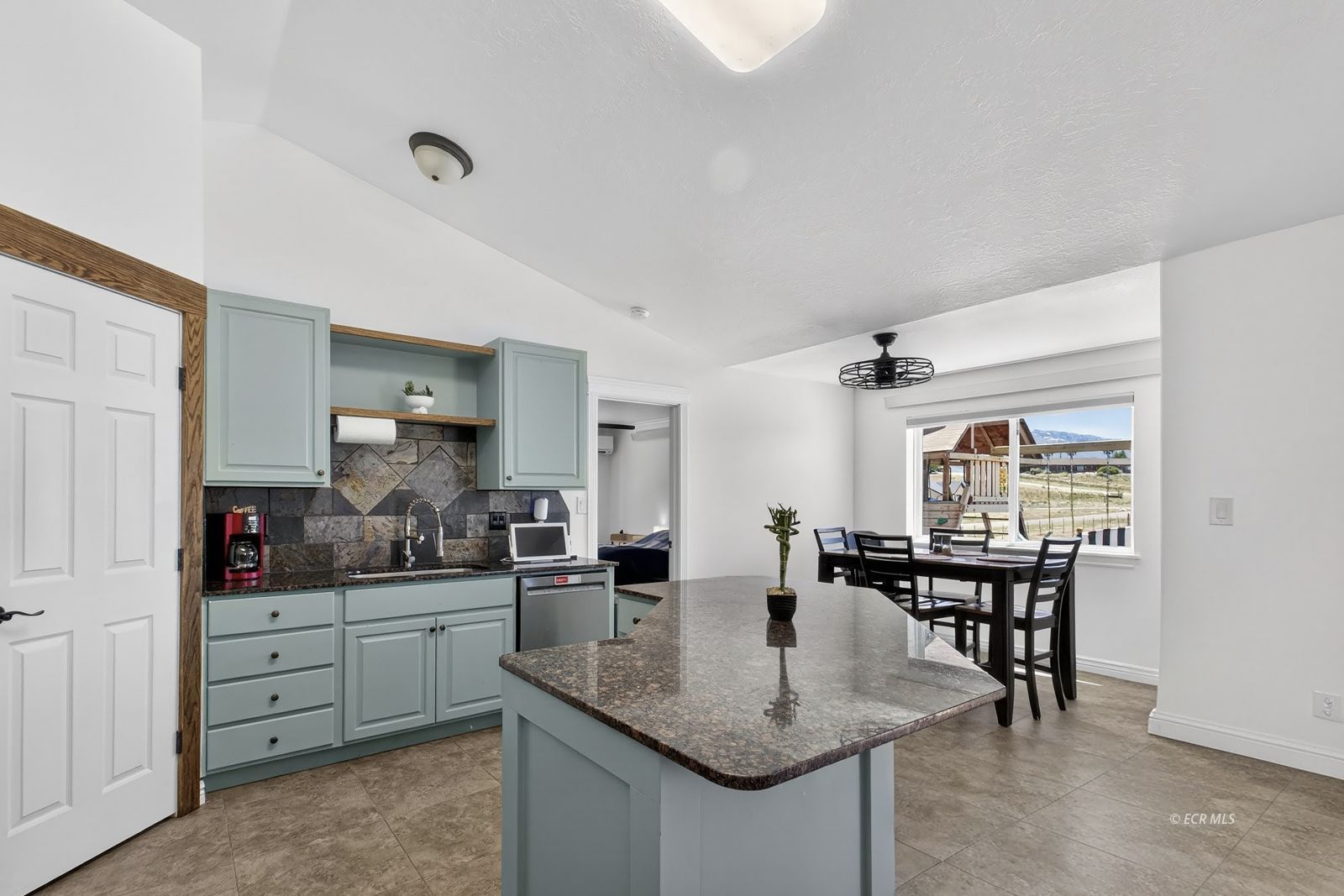 548 Blackstone Drive
