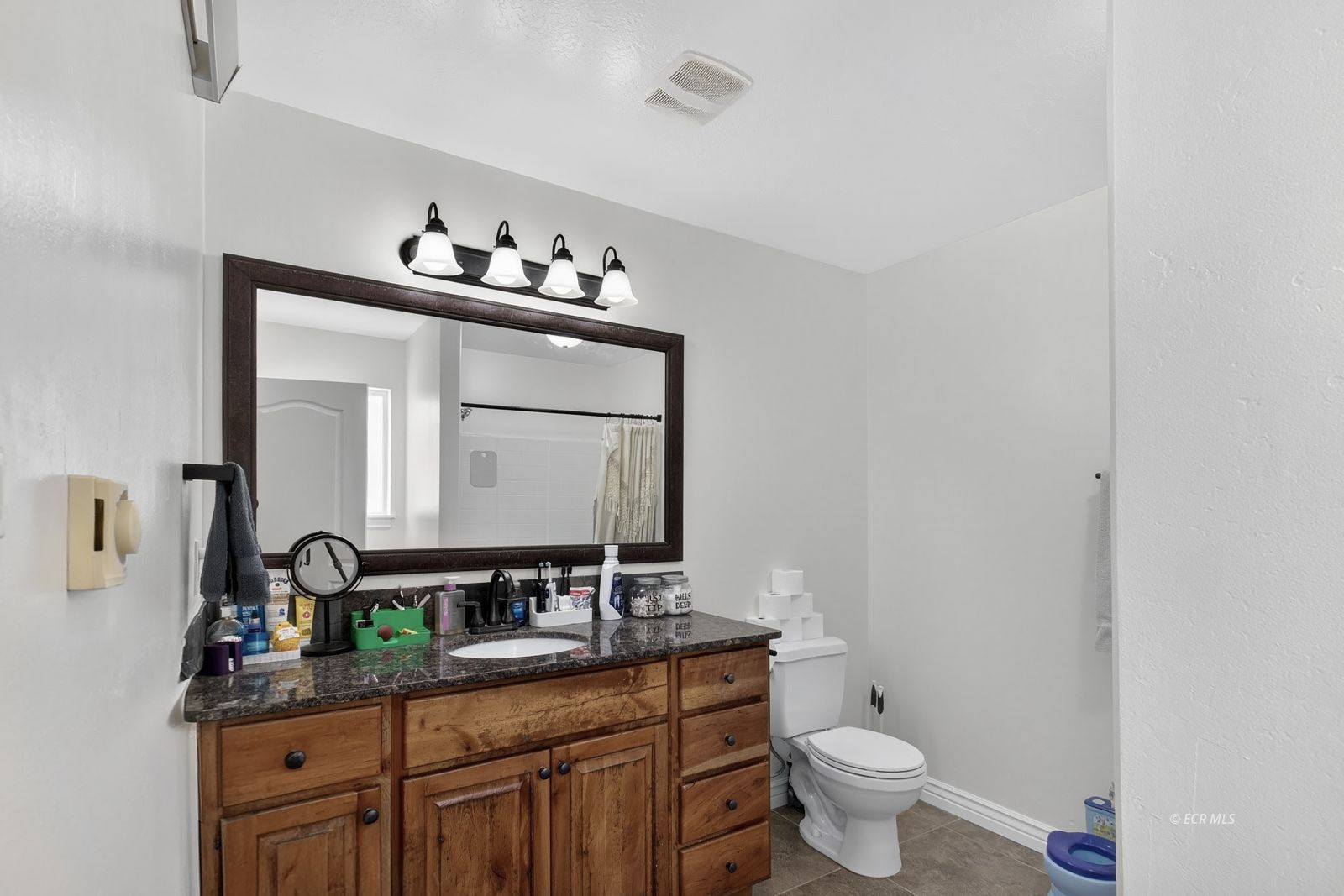 548 Blackstone Drive